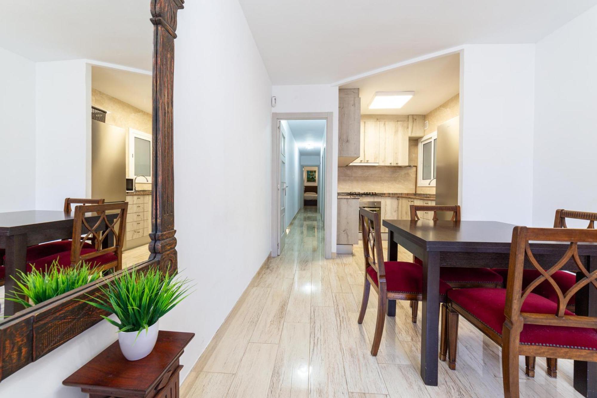 Mar & Apartment *